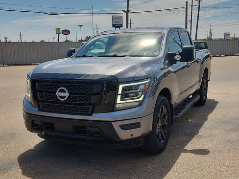 Used 2023 Nissan Titan SV w/ SV Convenience Package AWD/4WD image 1