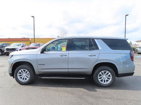 New 2026 Chevrolet Tahoe LS w/ LPO, Dark Essentials Package AWD/4WD image 4