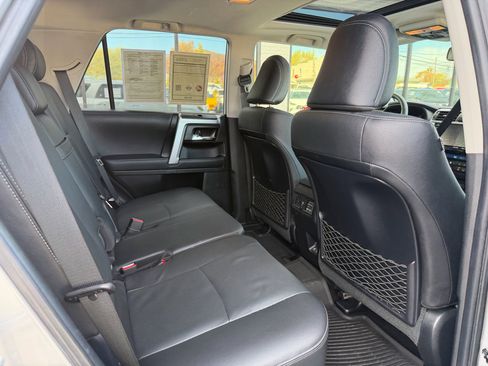 Used 2021 Toyota 4Runner Limited image 21