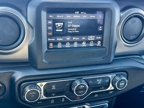 Used 2021 Jeep Wrangler Unlimited Sport AWD/4WD image 20