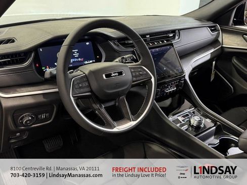 New 2025 Jeep Grand Cherokee L Limited w/ Luxury Tech Group II image 19