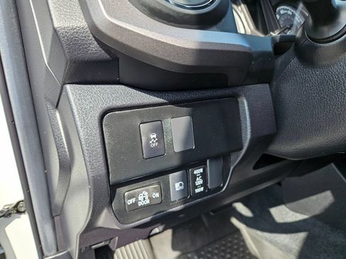 Used 2023 Toyota Tacoma TRD Off-Road w/ Black Out Package (TMS) AWD/4WD image 23