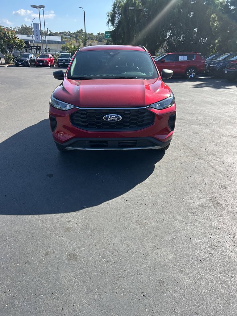Used 2026 Ford Escape ST-Line AWD/4WD image 4