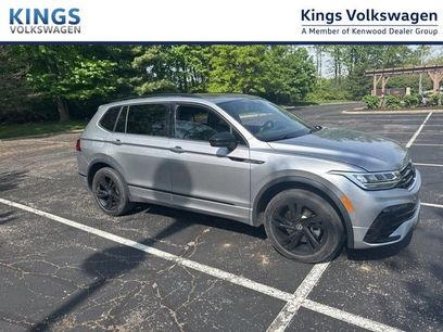 Certified 2024 Volkswagen Tiguan SE R-Line