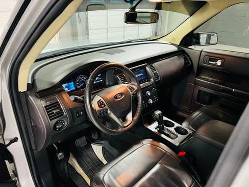 Used 2019 Ford Flex SEL w/ Equipment Group 202A FWD image 22