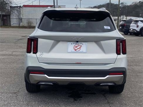 New 2026 Kia Sorento S image 4
