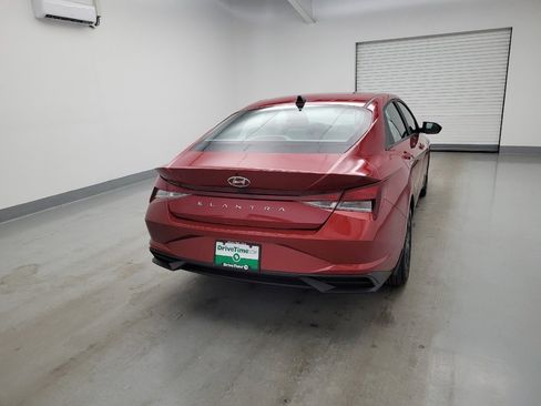 Used 2023 Hyundai Elantra SEL FWD image 7