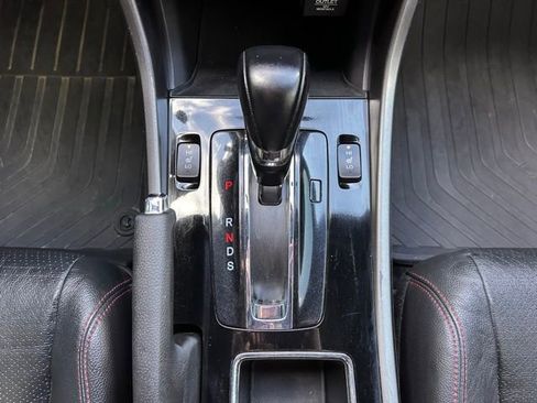 Used 2017 Honda Accord Sport Special Edition image 19