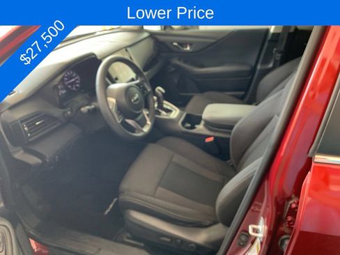 Used 2024 Subaru Outback Premium AWD/4WD image 3