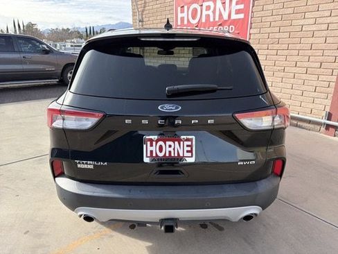 Used 2022 Ford Escape Titanium w/ Class II Trailer Tow Package AWD/4WD image 4