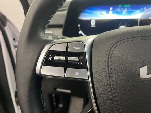 Certified 2025 Kia Telluride SX Prestige image 22