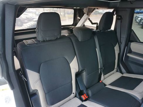 Certified 2023 Ford Bronco Big Bend w/ Sasquatch Package image 19