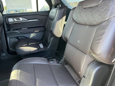 New 2026 Ford Explorer Platinum w/ LUX Leather Package image 16