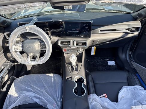 New 2025 Ford Mustang Premium image 11