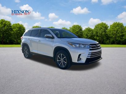 Used 2019 Toyota Highlander XLE