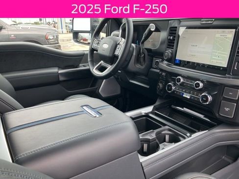 New 2025 Ford F250 Platinum AWD/4WD image 14