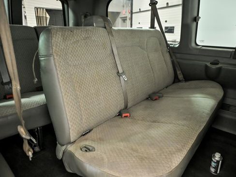 Used 2018 Chevrolet Express 3500 LT w/ LT Preferred Equipment Group image 8