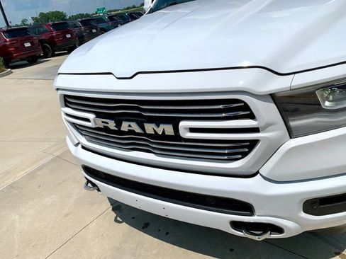 Used 2024 RAM 1500 Laramie AWD/4WD image 2