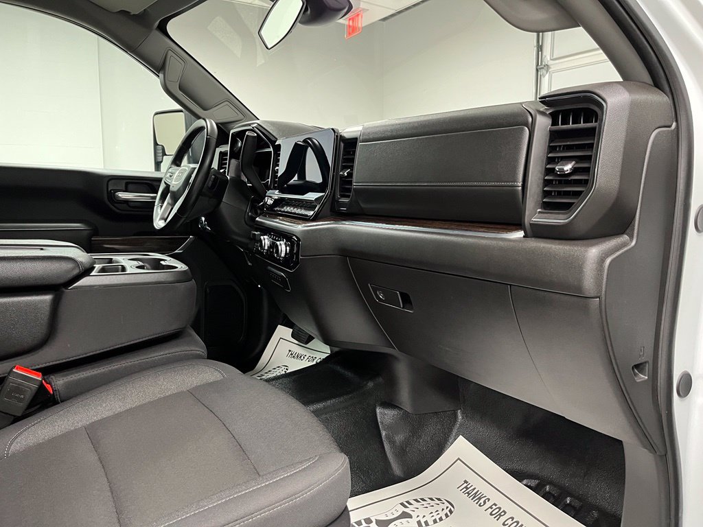 Used 2025 GMC Sierra 3500 SLE w/ SLE Convenience Package AWD/4WD image 43