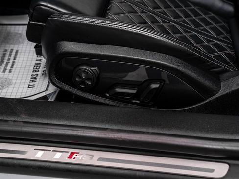 Used 2018 Audi TT RS w/ Dynamic Plus Package image 32