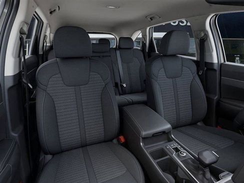 New 2026 Kia Sorento LX FWD image 15