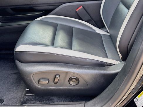 Used 2024 Honda Prologue Touring image 23