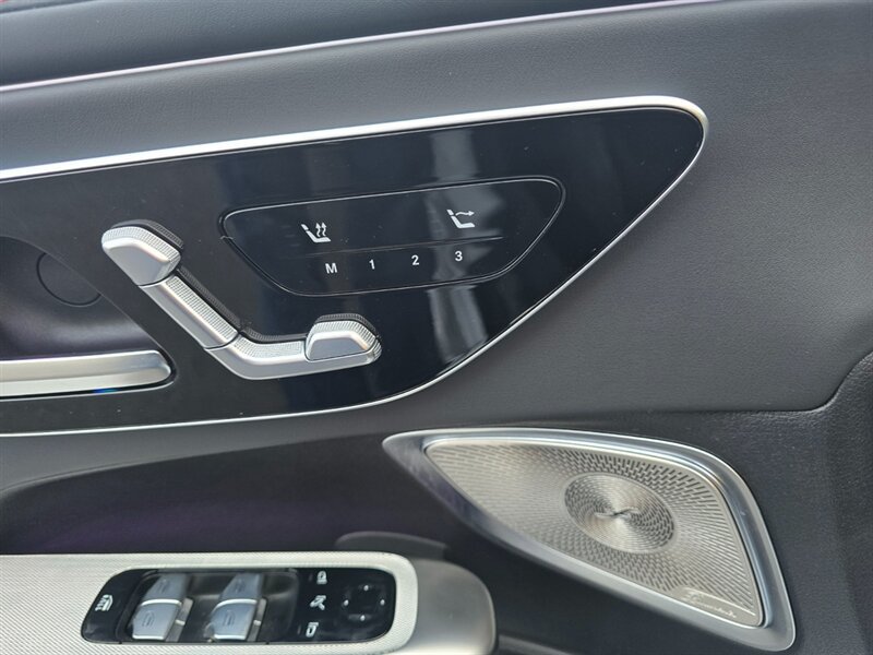 Used 2025 Mercedes-Benz CLE 53 AMG 4MATIC Cabriolet image 15