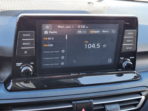 Used 2021 Kia Seltos S AWD/4WD image 19