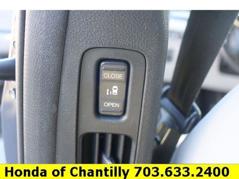 Certified 2018 Honda Odyssey Touring image 26