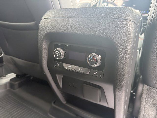 Certified 2026 Chevrolet Traverse RS w/ LPO, Floor Liner Package FWD image 19