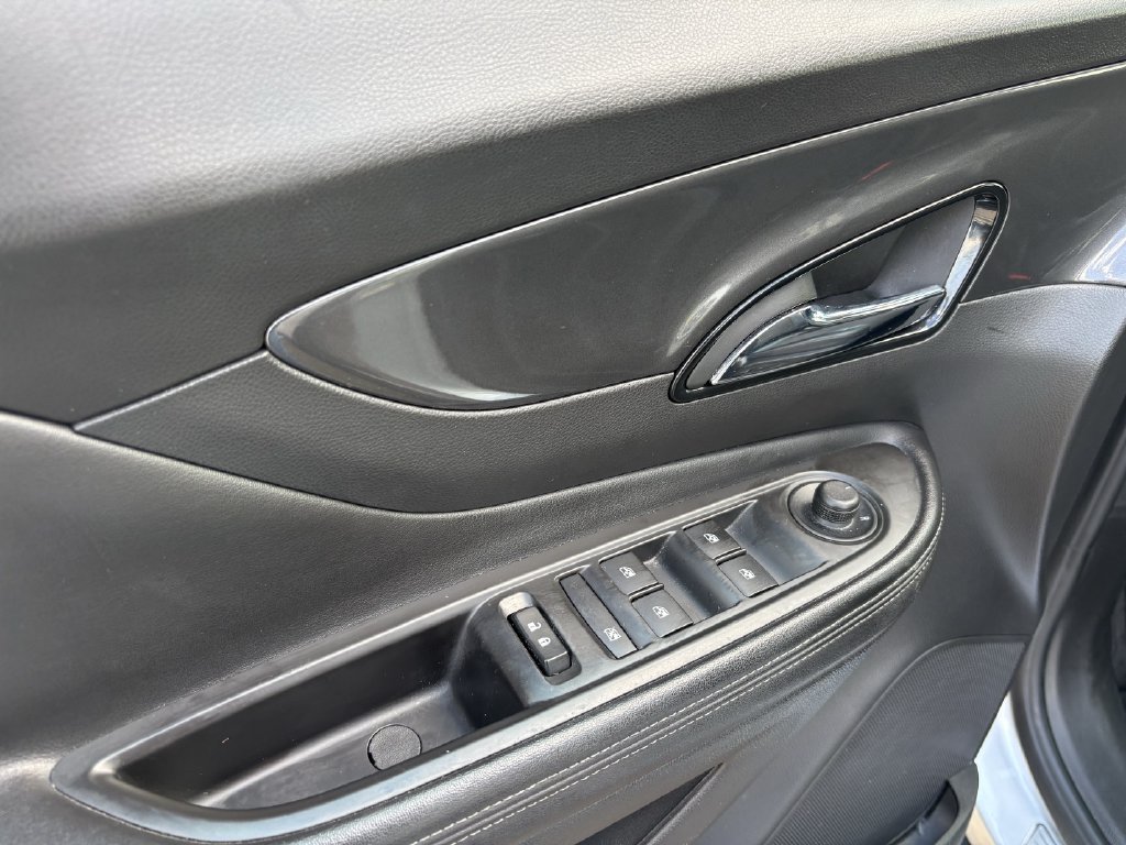 Used 2019 Buick Encore Preferred FWD image 11