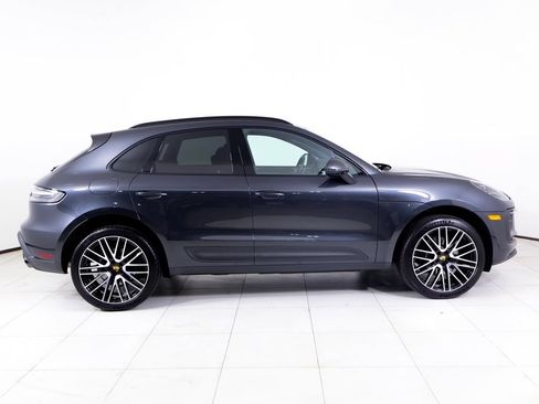 Certified 2026 Porsche Macan AWD/4WD image 36
