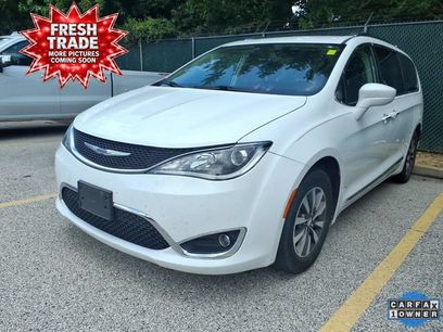 Used 2020 Chrysler Pacifica Touring-L Plus