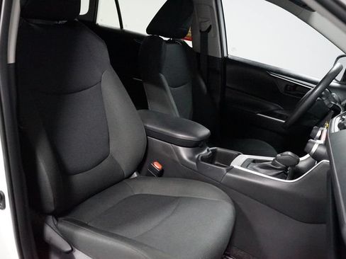 Certified 2025 Toyota RAV4 LE FWD image 26