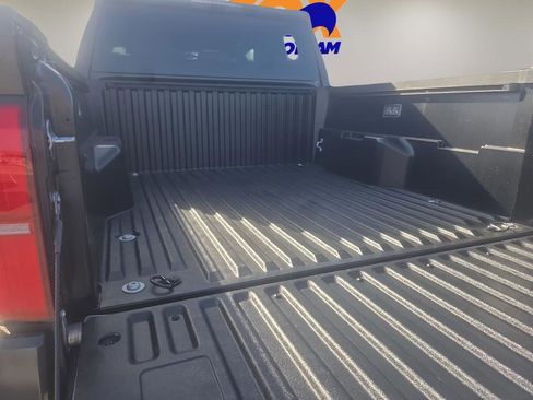 New 2026 Toyota Tacoma SR5 image 13