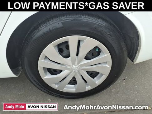Used 2023 Nissan Versa S FWD image 12