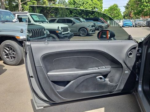 Certified 2019 Dodge Challenger SXT w/ Plus Package RWD image 11