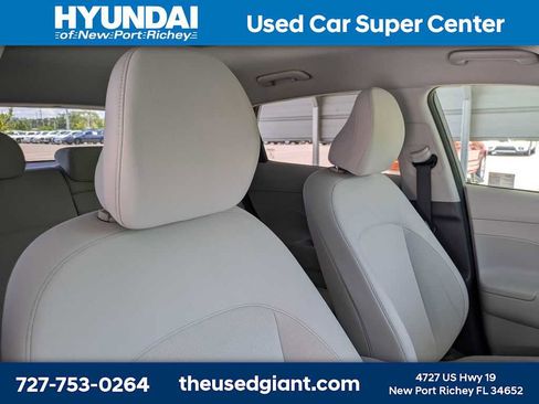 Certified 2024 Hyundai Kona SEL FWD image 6
