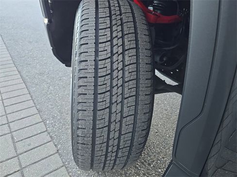 Certified 2024 GMC Sierra 1500 Denali w/ Denali Reserve Package image 33