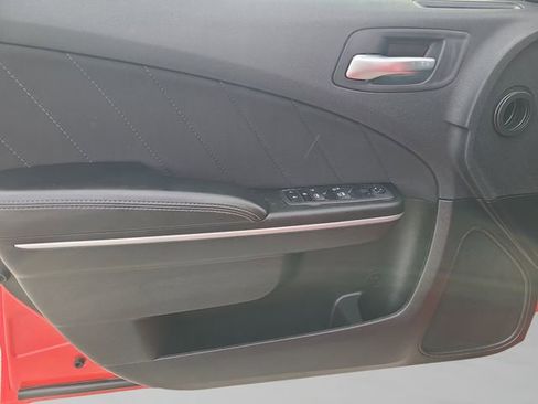 Used 2023 Dodge Charger SXT image 18