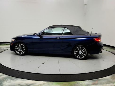 Used 2017 BMW 230i Convertible RWD image 8