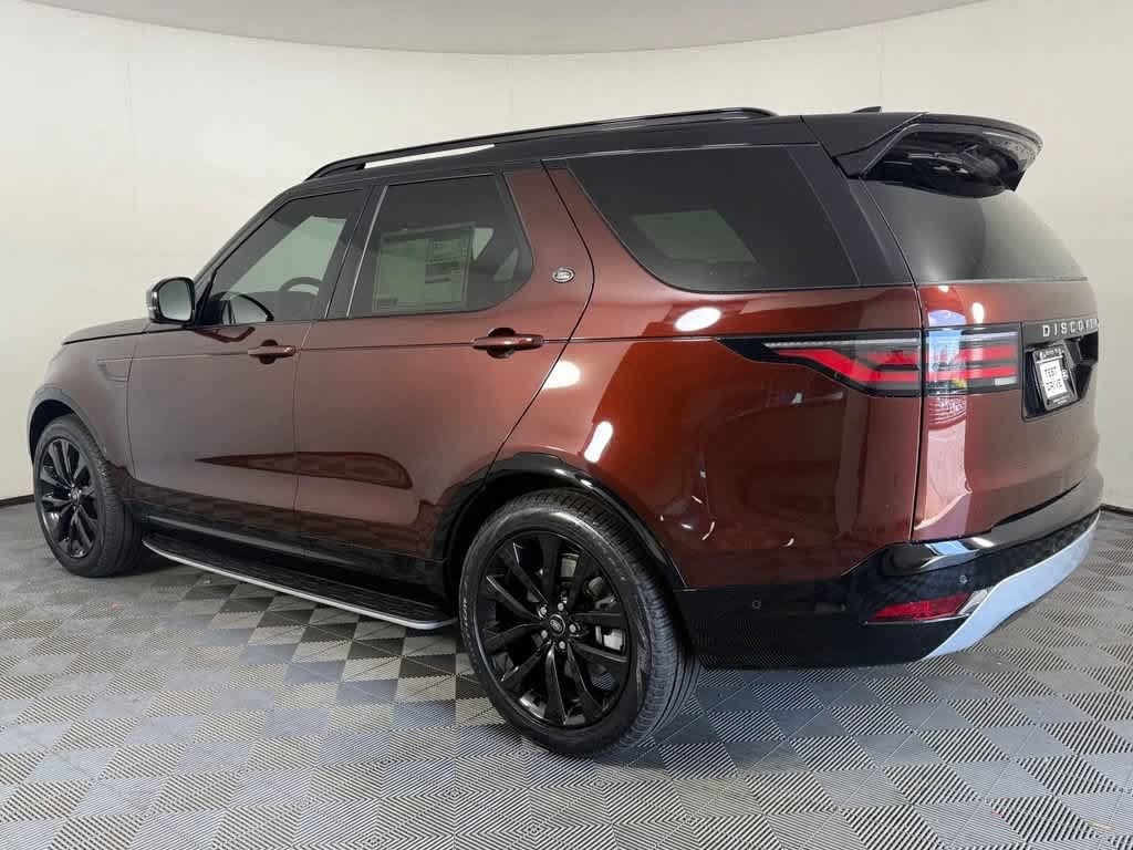 New 2026 Land Rover Discovery Limited Edition AWD/4WD image 4