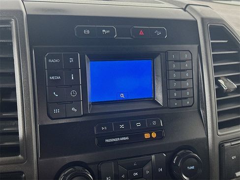 Used 2021 Ford F250 XL w/ Power Equipment Group image 18