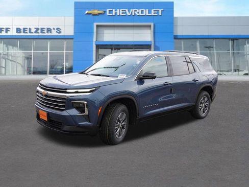 New 2026 Chevrolet Traverse LT w/ Driver Confidence Package image 7