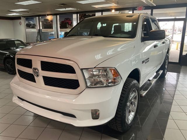 Used 2014 RAM 1500 Express AWD/4WD image 35