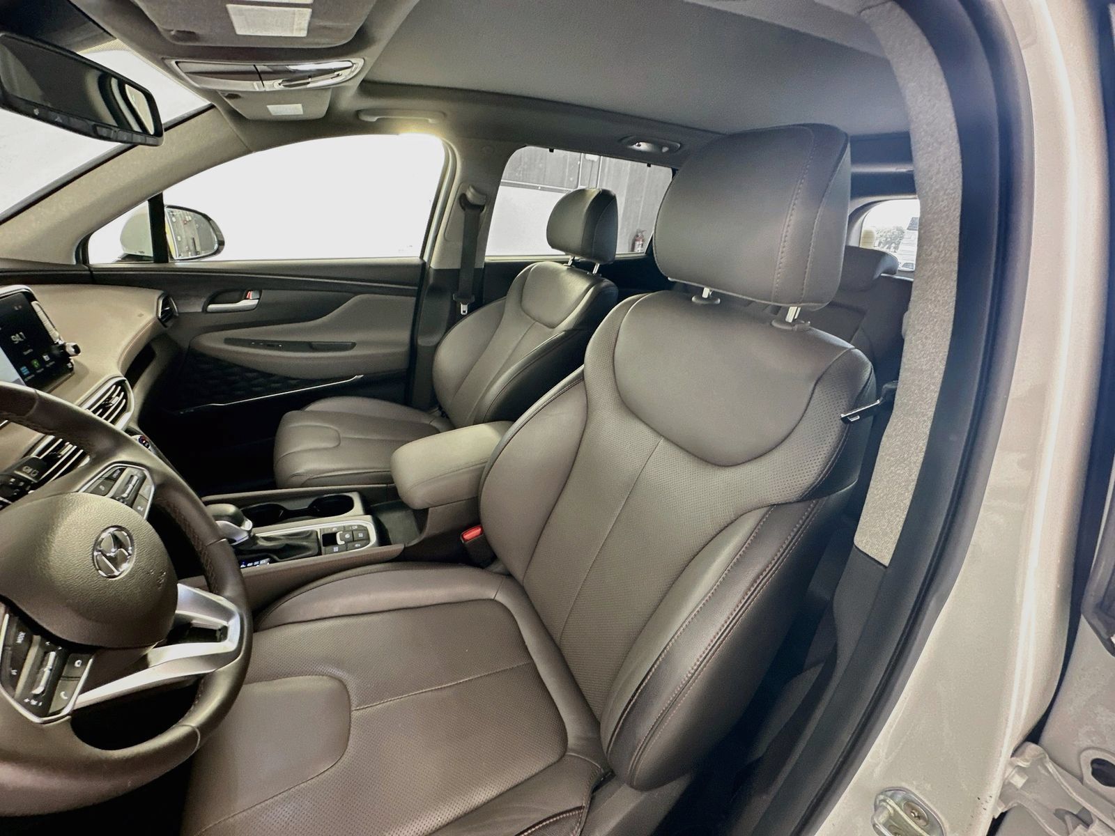 Used 2020 Hyundai Santa Fe Limited w/ Cargo Package FWD image 22