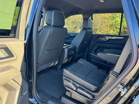 New 2026 GMC Yukon Elevation image 23
