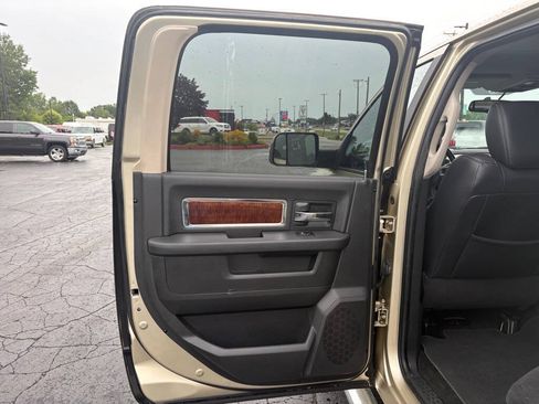 Used 2011 RAM 2500 Laramie w/ Cold Weather Group AWD/4WD image 17