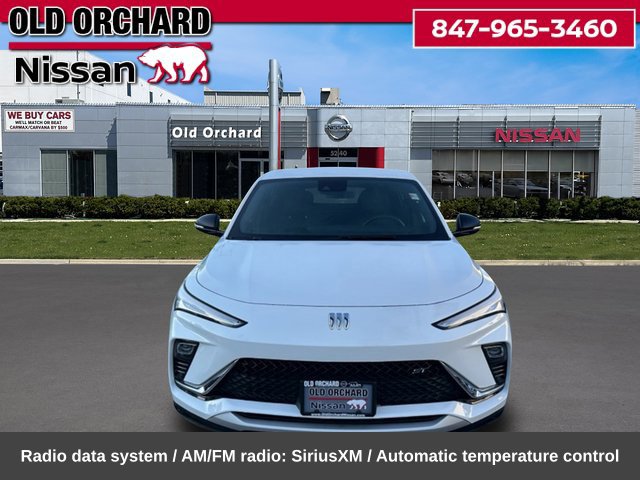 Used 2024 Buick Envista Sport Touring w/ Convenience I Package FWD image 2