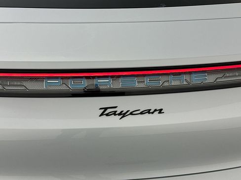 New 2026 Porsche Taycan image 35